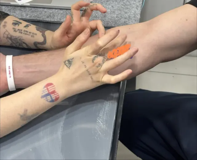 bt6b697bdc47ec4c8b6ee29b481dd27321