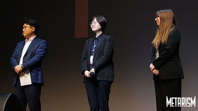 [포토] 무대에 올라와 인사하는 ‘BISFF 2023’ 심사위원진