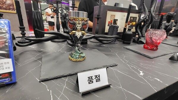 ▲ 릴리트가 매우 디테일한 조형으로 표현된 고블렛 역시 매진된 상황으로, 실생활과 가까운 제품군의 높은 인기를 알 수 있다