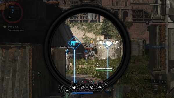 ▲ 가장 큰 인상을 남긴 부분은 PS5 듀얼센스 적응형 트리거 반영으로, 패드를 통한 슈팅 액션의 매력적인 손맛을 선보이고 있다