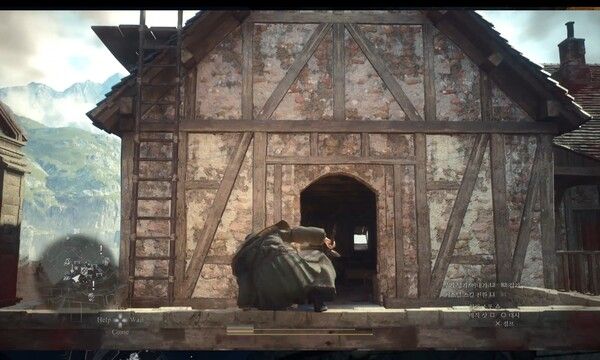 ▲문 앞에 바짝 붙은 뒤에 공중부양을 하면 올라설 수 있다