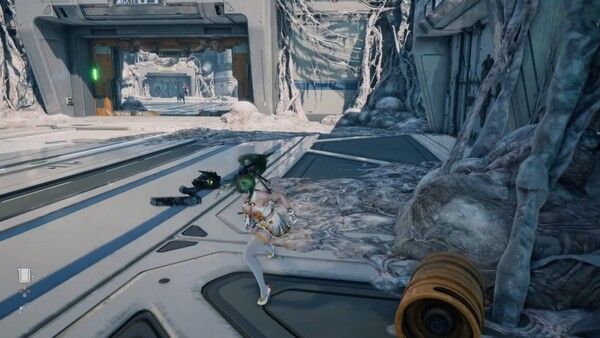 ▲ 화면 오른쪽편에 보이는 문으로 들어가면 된다