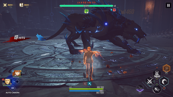 ▲헌터 모드를 통해 다른 캐릭터들을 직접 조작하는 것도 가능하다