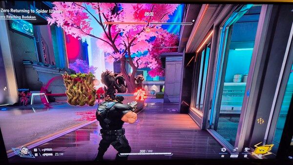 ▲상대 그루트가 나무 벽으로 아군의 공격을 막고 있다