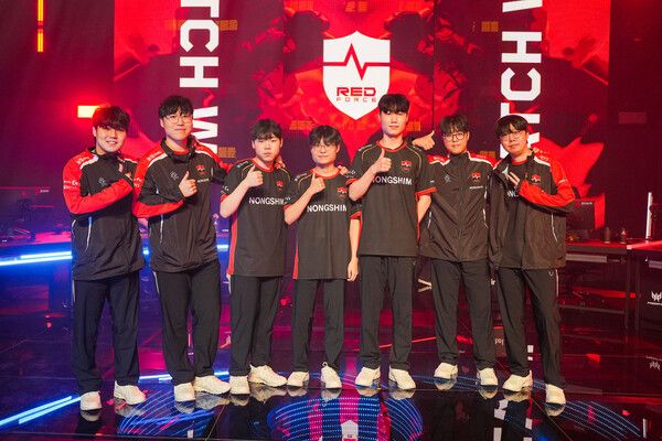 2025 VCT 퍼시픽 킥오프 하위조에서 경쟁을 펼치는 농심 레드포스