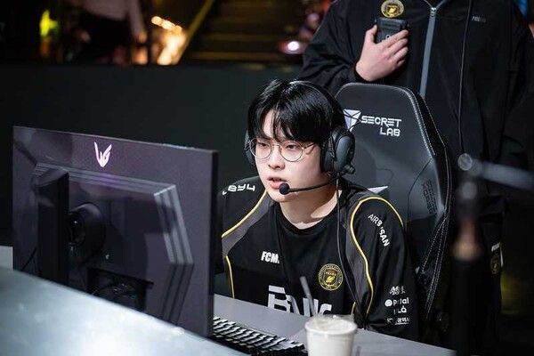 . 최하위 탈출 노리는 BNK 피어엑스의 미드 라이너 '빅라' 이대광