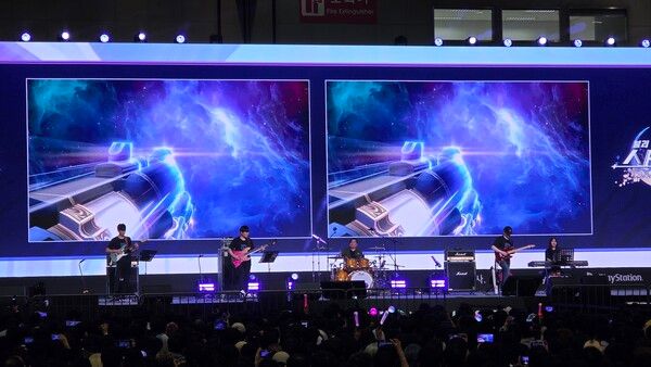 ▲&nbsp;‘붕괴: 스타레일’은 갖은 OST 연주를 통해 현장을 찾은 팬들에게 특별한 추억을 선물했다(사진=경향게임스)