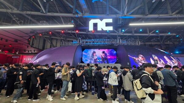 ▲ 엔씨소프트 지스타 2025 부스 현장(사진=경향게임스)