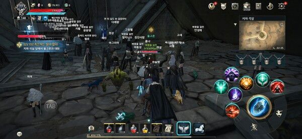 ▲수많은 유저들이 한번에 몰려들어 퀘스트에 도전 중이다