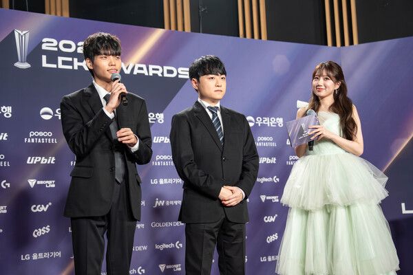 ▲디플러스 기아 ‘시우’ 전시우, ‘쇼메이커’ 허수(사진=경향게임스)