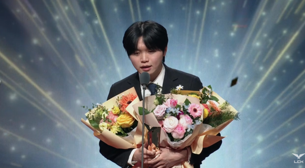 출처=공식 스트리밍