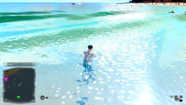 ▲시원한 바다에서 즐기는 수영 혹은 낚시