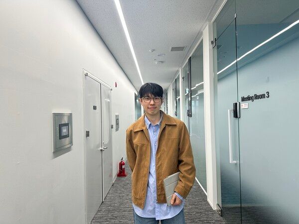 ('김퇴사' 작가 지창현 씨. 사진=경향게임스)