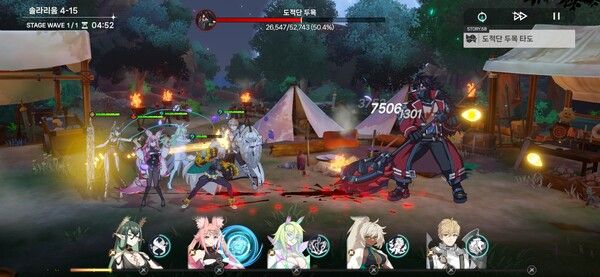 ▲ 기본적인 전투는 액티브 타임 턴제의 일종으로, 5인 파티 조합 방식으로 구성됐다