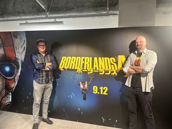 ▲ (좌측부터) 기어박스 랜디 피치포드 CEO, 앤드류 라이너&nbsp;크리에이티브 디렉터(사진=경향게임스)