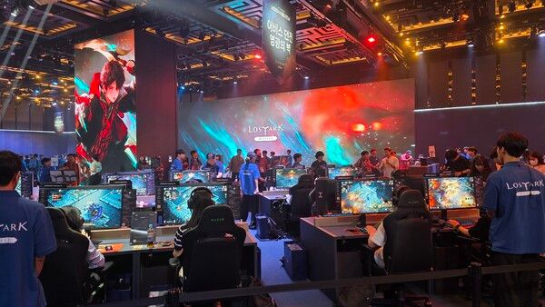 ▲ PC 환경에서는 보다 원작 '로스트아크'에 가까운 게임성을 즐길 수 있다(사진=경향게임스)