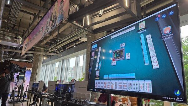 ▲ ‘마작패왕전 RKMC’ 오프라인 결승전 현장(사진=경향게임스)