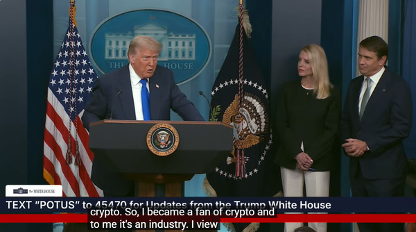 트럼프 대통령은 스스로를 가상화폐 팬(지지자)이라고 칭했다(사진=미국 백악관)
