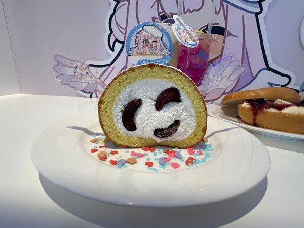 ▲ '미카의 크림 롤 케이크’ (사진=경향게임스)