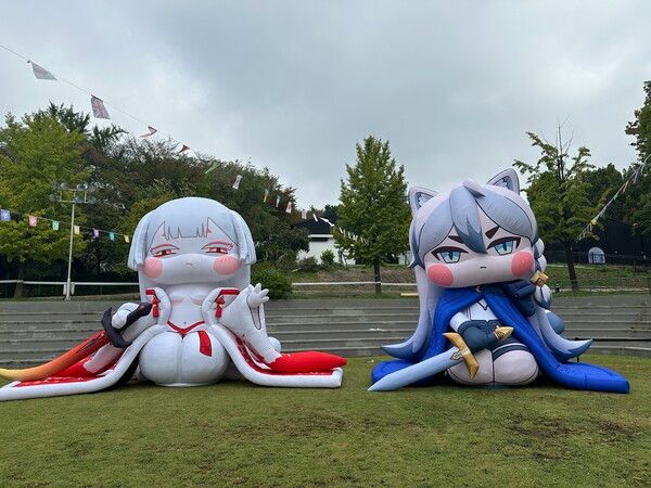 ▲ 우로스와 티그 대형 풍선. 사진=경향게임스