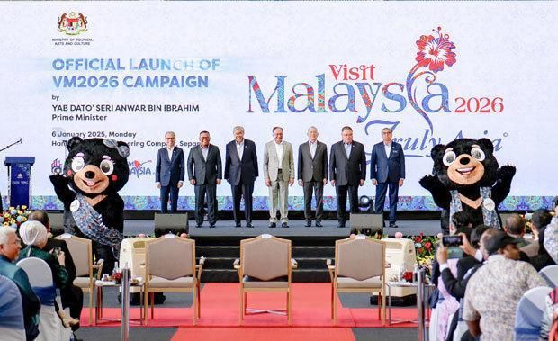 ‘비지트 말레이시아 2026’ 기념행사에 참석한 안와르 총리가운데 6일 슬랑오르주 사진안와르 총리 공식 페이스북