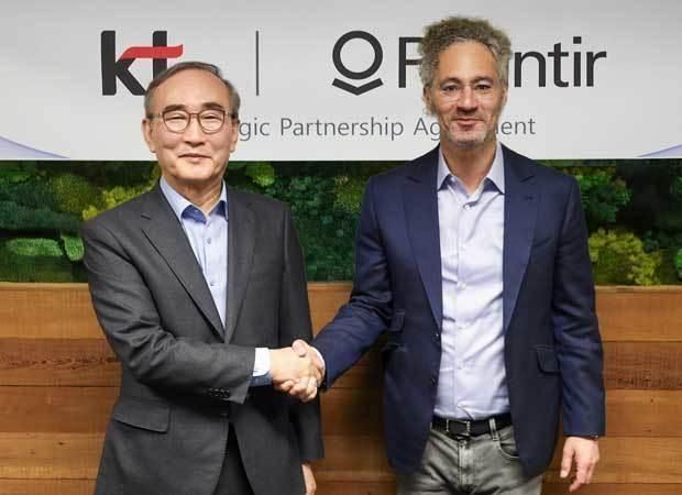 KT는 빅데이터 분석기업인 미국의 팔란티어 테크놀로지와 전략적 파트너십을 체결했다 사진KT 제공