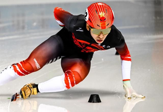 【图片来源 新华社】