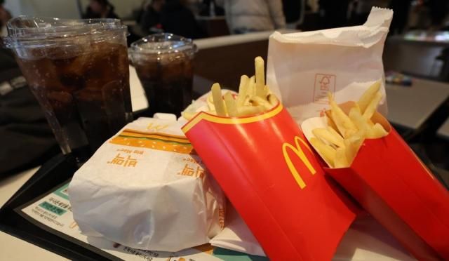 【图片来源 韩联社】