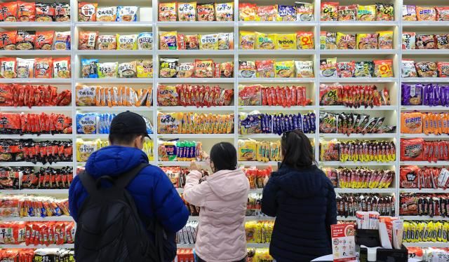 【图片来源 韩联社】