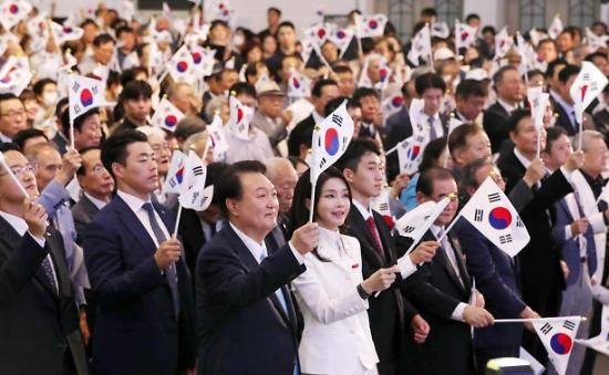 【图片提供 韩联社】