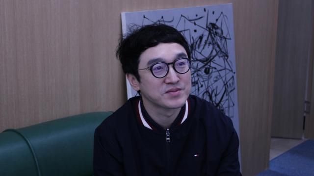 导演吴世爀。【摄影 记者 傅璐瑶】