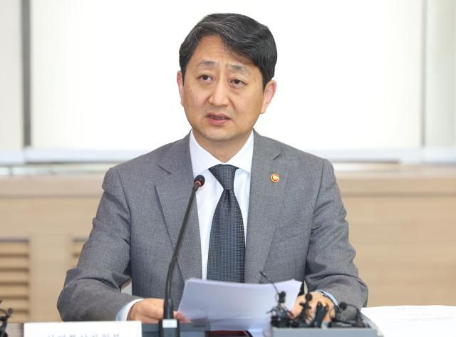 【图片来源 韩联社】