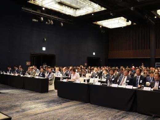 【摄影 记者 李香美】