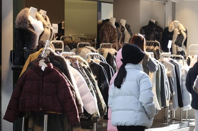 【图片来源 韩联社】