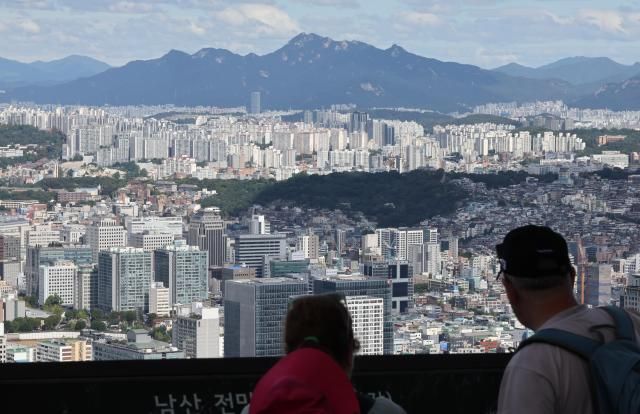 15i，首尔某公寓全景【图片来源 韩联社】