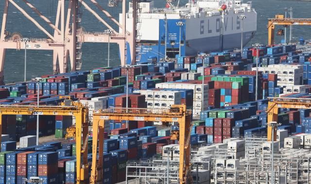 【图片来源 韩联社】