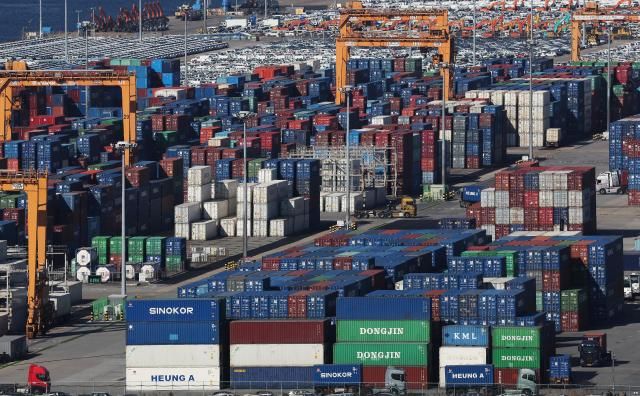 【图片来源 韩联社】