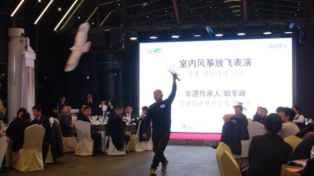 【摄影 记者 李雅贤】