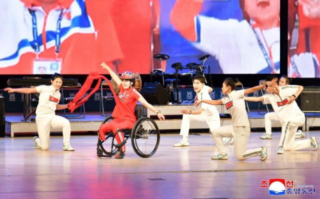 【图片来源 韩联社】