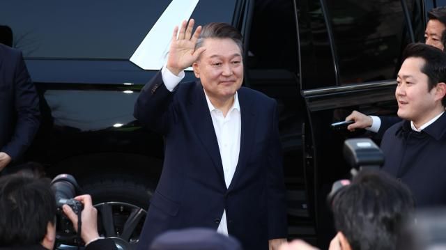 【图片来源 韩联社】