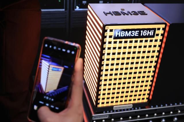 【图片来源 韩联社】