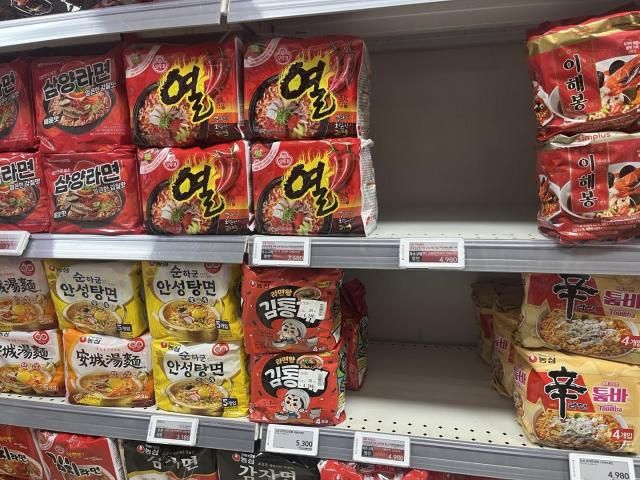 【图片来源 韩联社】