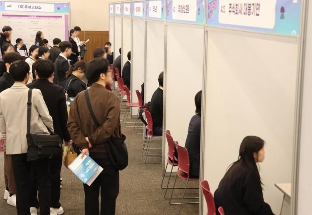 【图片来源 韩联社】