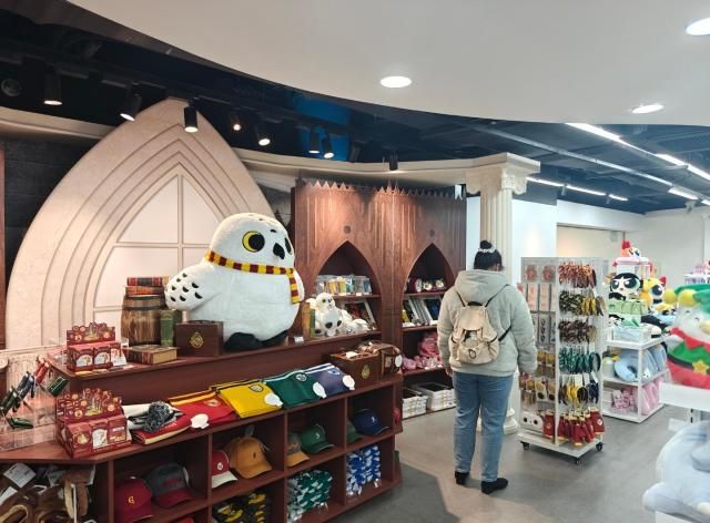 【图片来源 名创优品】