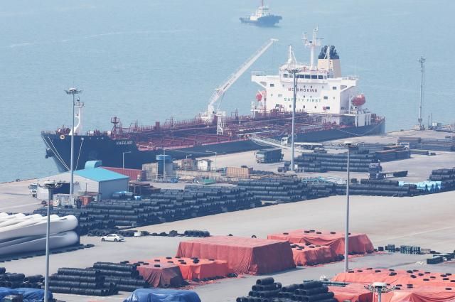 【图片来源 韩联社】