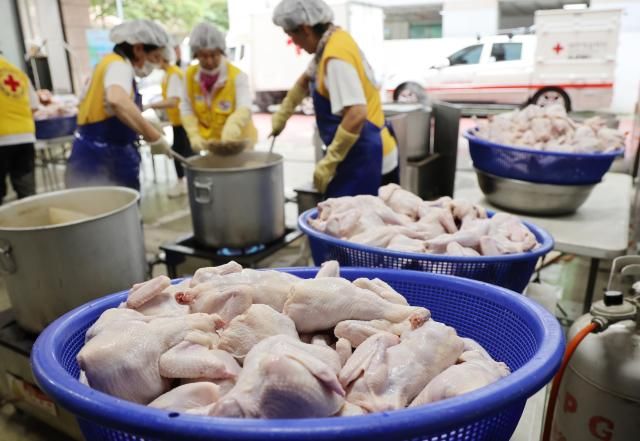 【图片来源 韩联社】