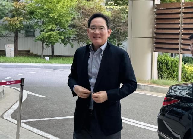 【图片来源 韩联社】