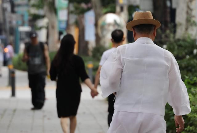 【图片来源 韩联社】