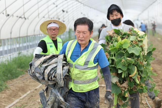 【图片来源 韩联社】