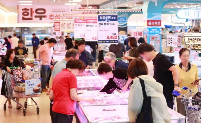 【图片来源 韩联社】